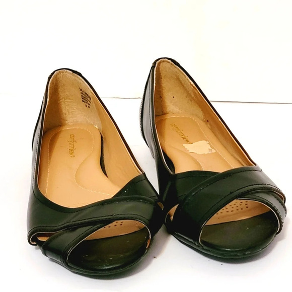 9M Comfortview Leatherlike Crossover Peeptoe 1" Heel Flats - Picture 3 of 9